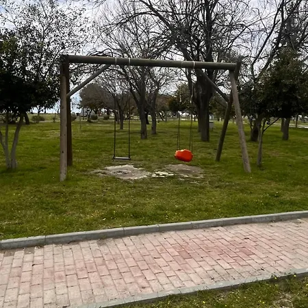 אתר קמפינג Lakos Karavan - Sarigerme Beach *