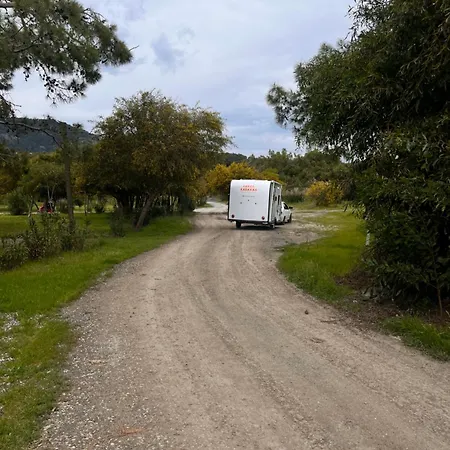 مكان تخييم Lakos Karavan - Sarigerme Beach